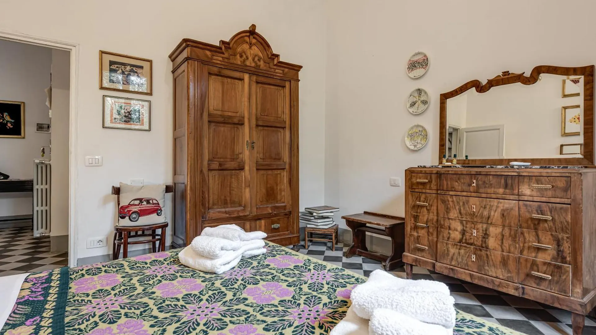 Ginella La Casa Vintage Apartment Florence 0*,  Italy